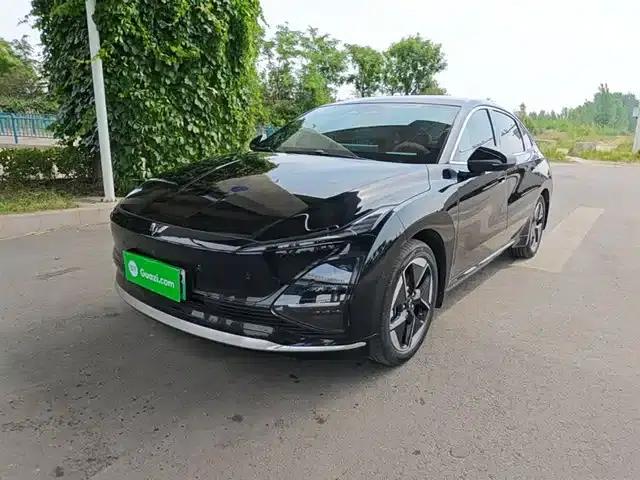 Wuling Xingguang 2025 Model 610km Smart Flagship Edition