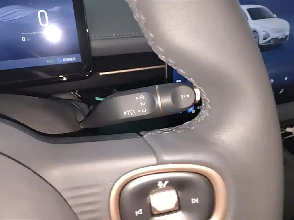 Wuling Xingguang 2025 Model 150km Intelligent Navigation Edition — миниатюра 14