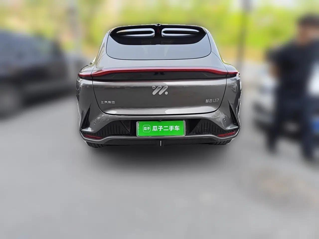 IM LS7 2024 100kWh Max Lux Rear-Drive Version — миниатюра 5