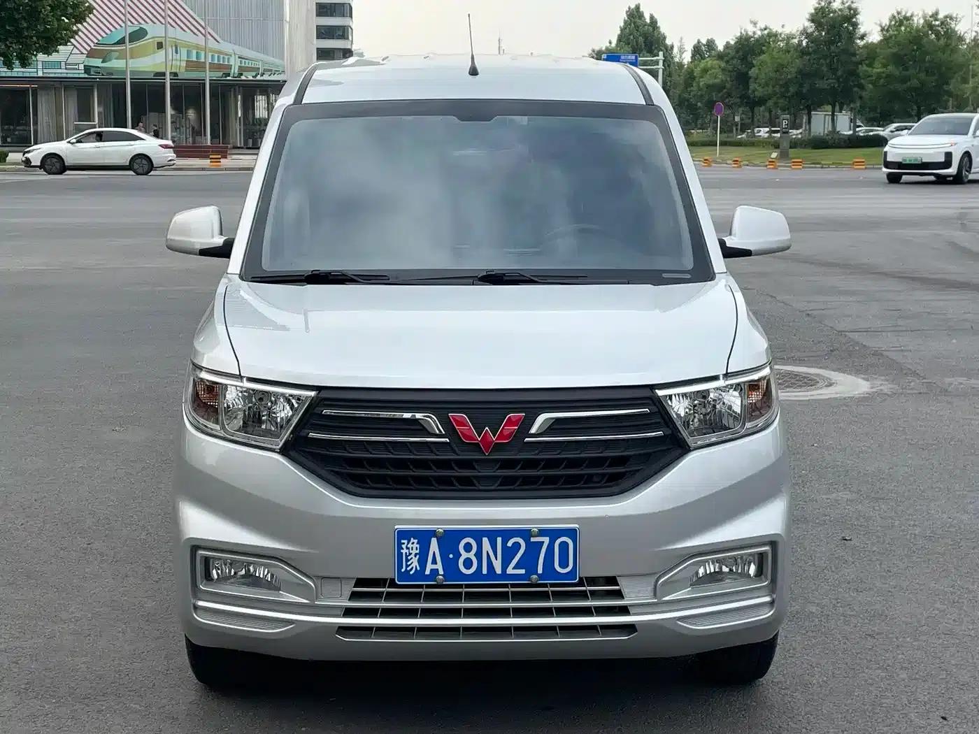 Wuling Hongguang V 2019 1.5L Basic Model (National VI Emission Standard) LAR — миниатюра 1