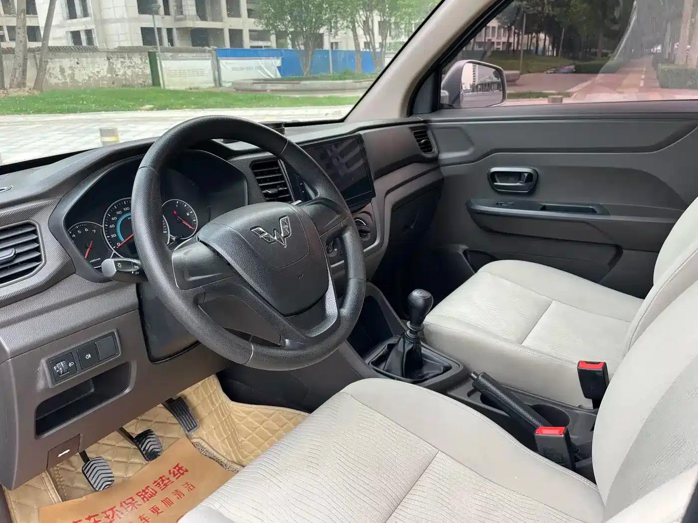 Wuling Hongguang V 2019 1.5L Basic Model (National VI Emission Standard) LAR — миниатюра 11