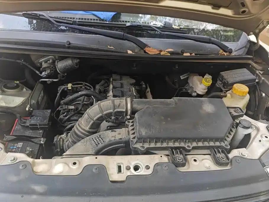 Wuling Hongguang V 2022 1.5L Jinqu Edition Electric Power Assist LAR — миниатюра 10
