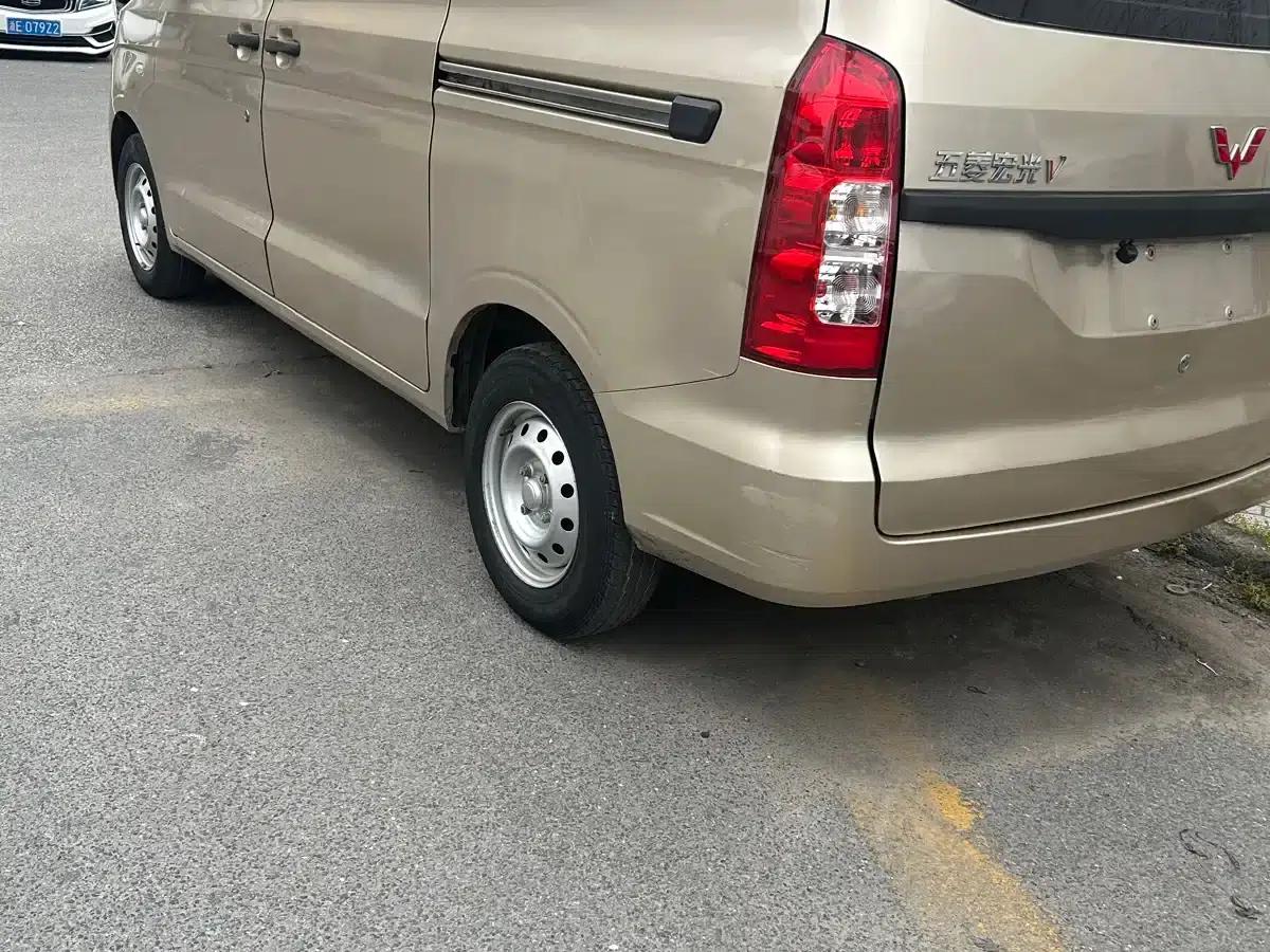 Wuling Hongguang V 2019 1.5L Basic Model (National VI Emission Standard) LAR — миниатюра 4