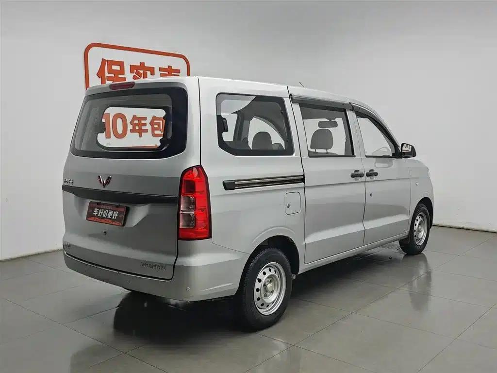 Wuling Hongguang V 2021 1.5L Sporty Edition LAR — миниатюра 2