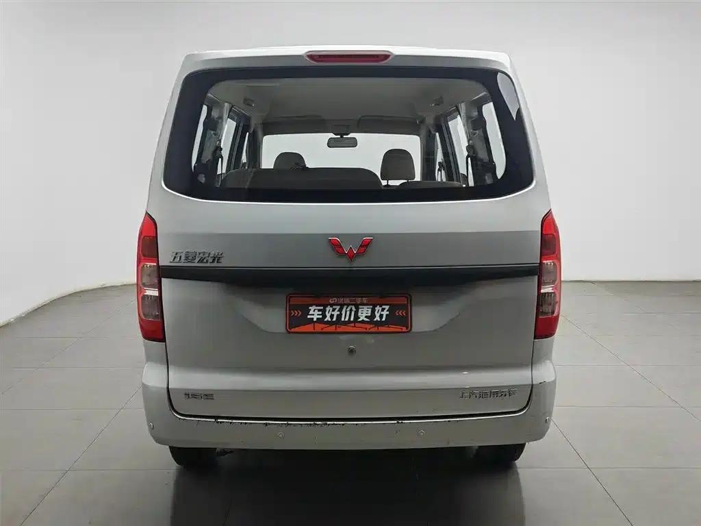 Wuling Hongguang V 2021 1.5L Sporty Edition LAR — миниатюра 4