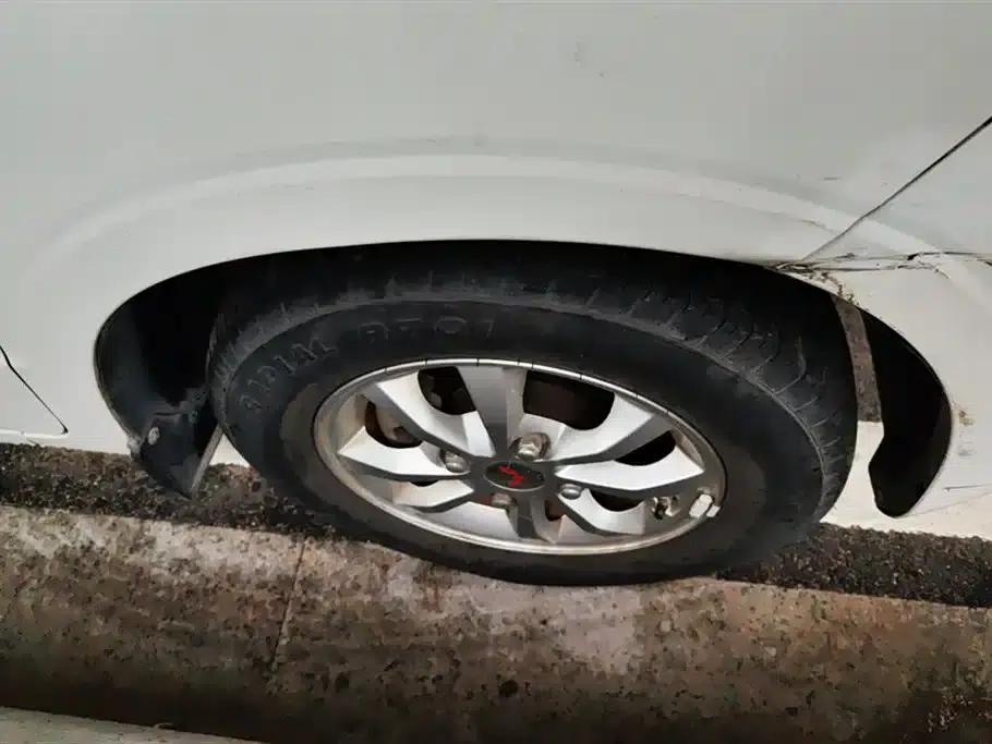 Wuling Hongguang V 2021 1.5L Enjoy Edition LAR — миниатюра 6