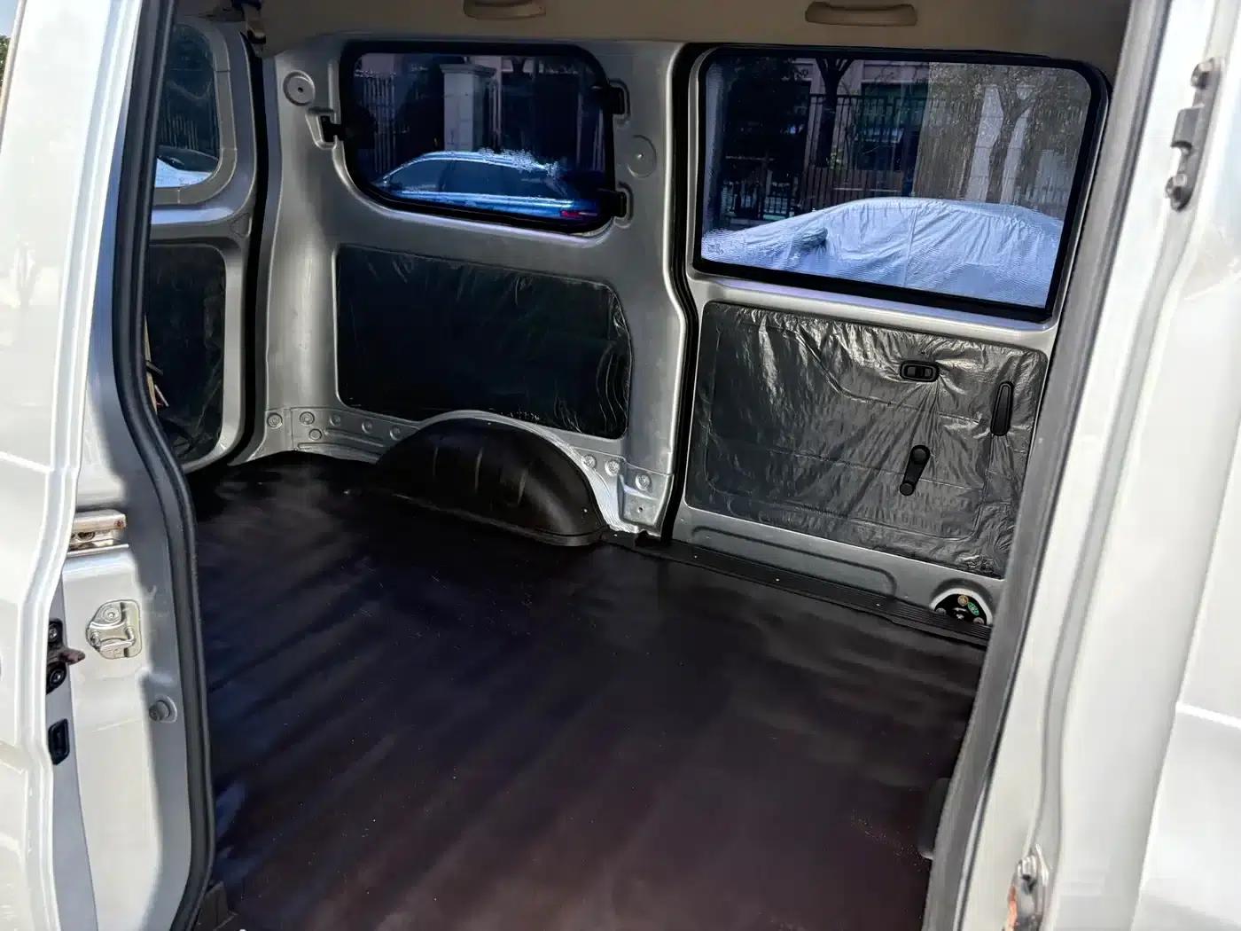 Wuling Hongguang V 2019 1.5L Basic Model (National VI Emission Standard) LAR — миниатюра 9