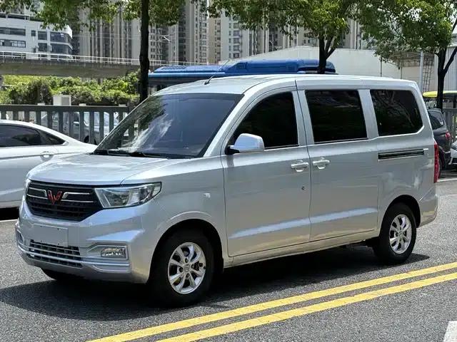 Wuling Hongguang V 2019 1.5L Basic Model (National VI Emission Standard) LAR