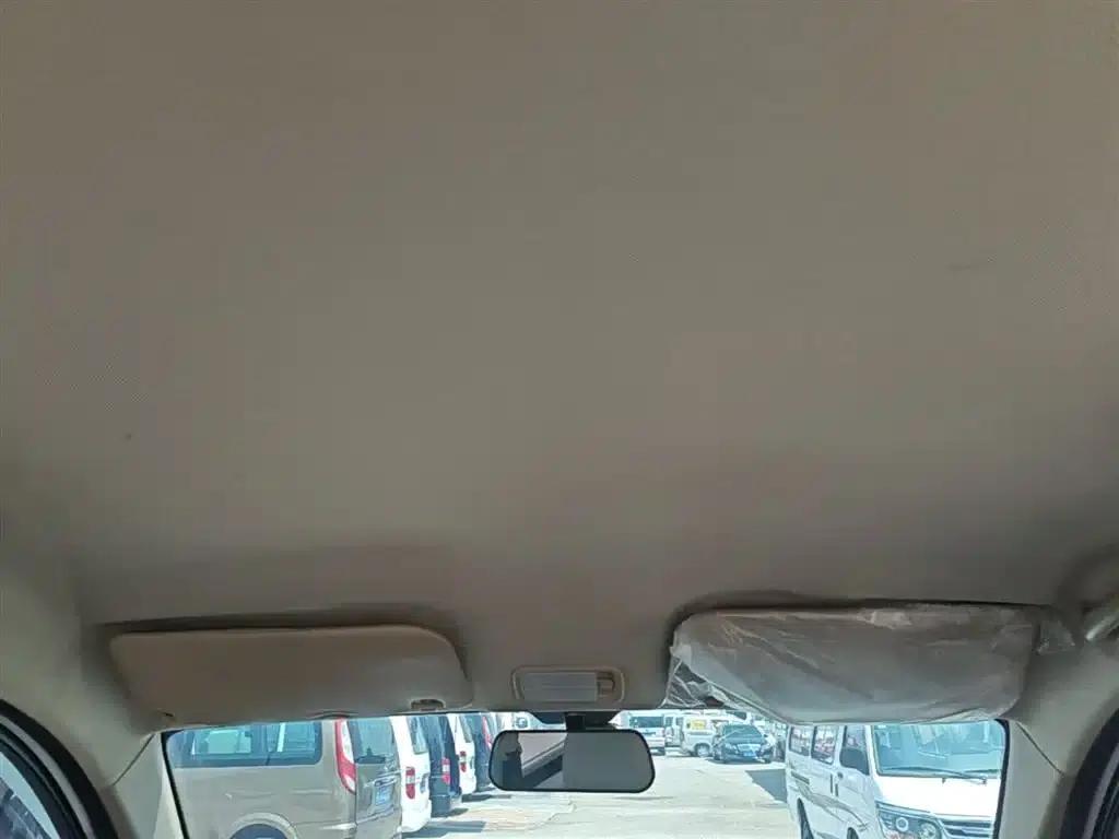 Wuling Hongguang V 2022 1.5L Jinqu Edition Electric Power Assist LAR — миниатюра 18