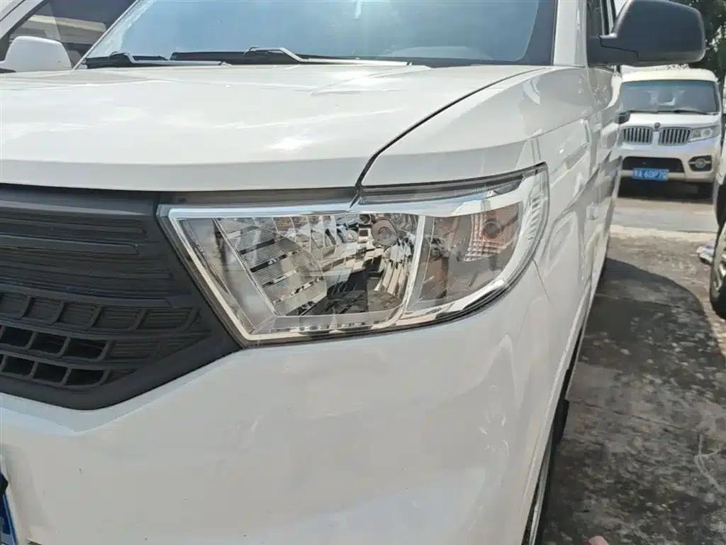 Wuling Hongguang V 2022 1.5L Jinqu Edition Electric Power Assist LAR — миниатюра 24