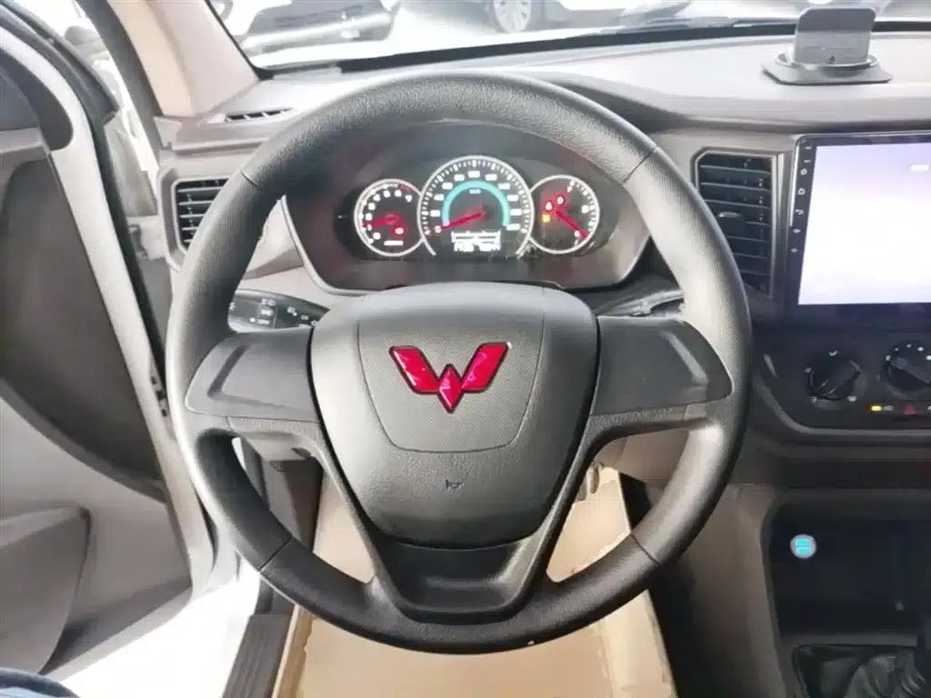Wuling Hongguang V 2021 1.5L Facelift Enjoy Edition LAR — миниатюра 11
