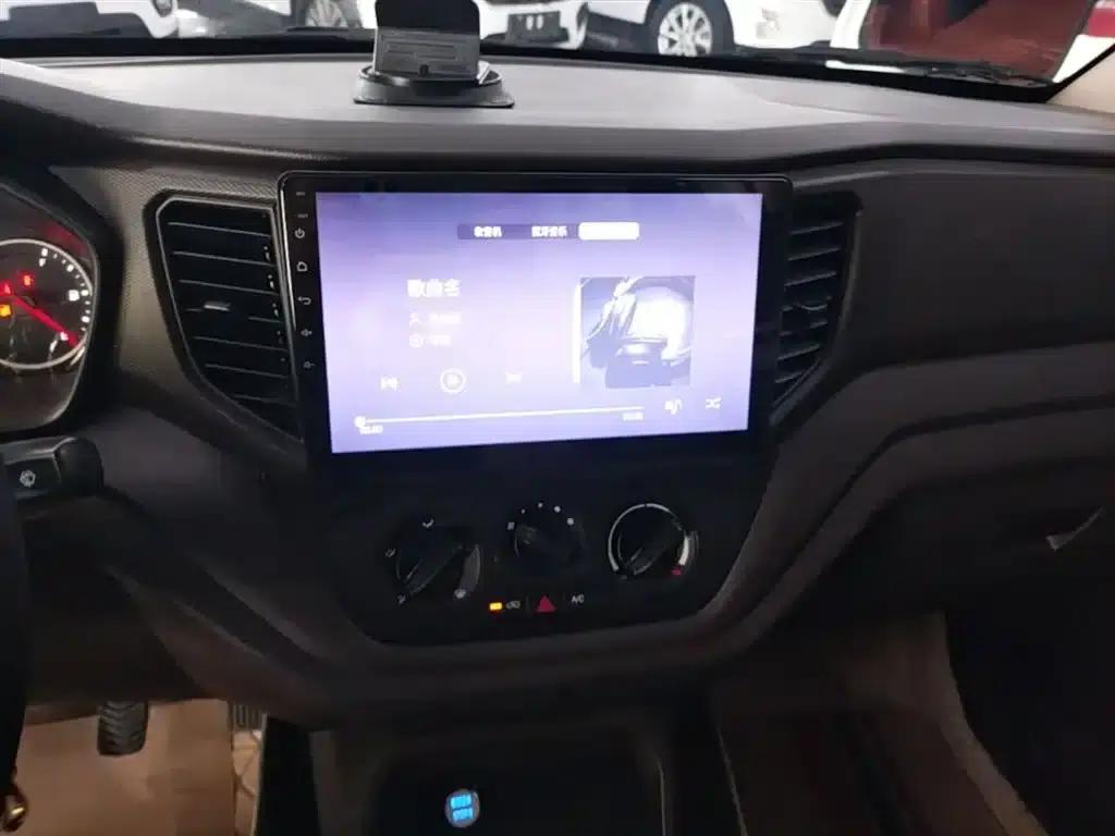 Wuling Hongguang V 2021 1.5L Facelift Enjoy Edition LAR — миниатюра 13