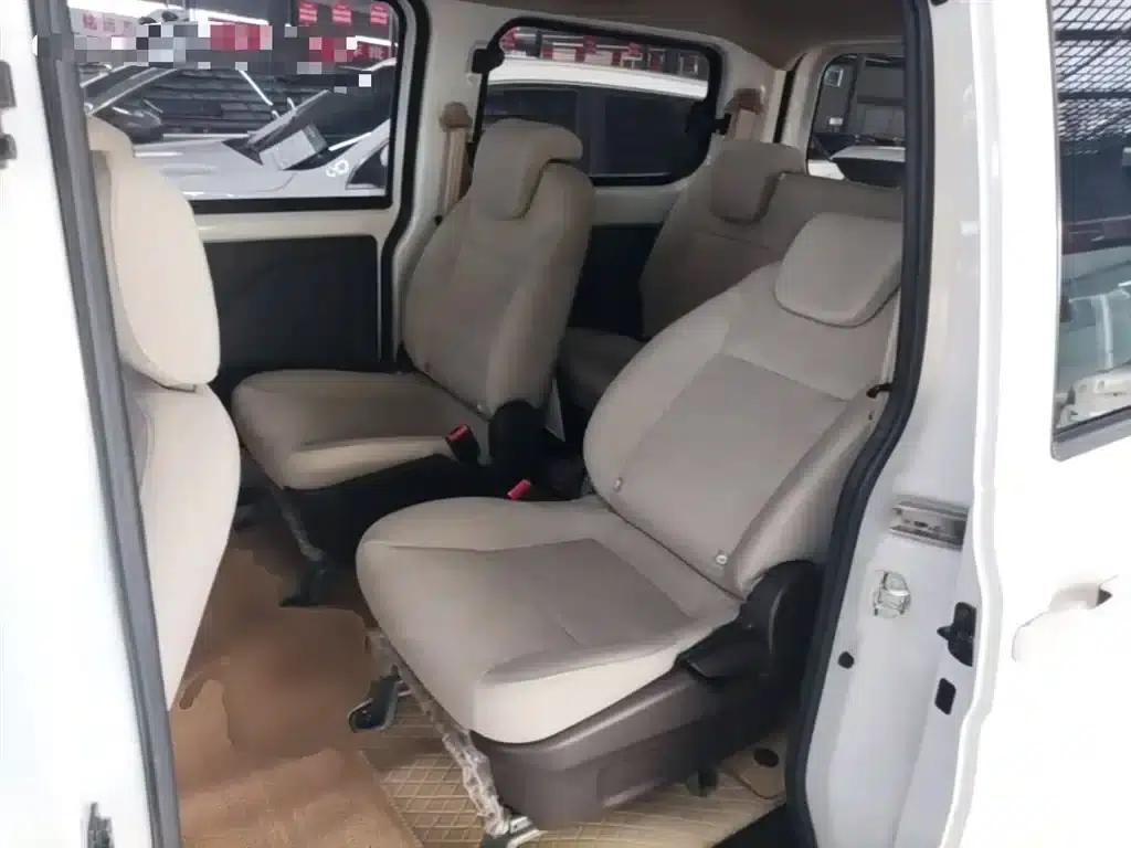 Wuling Hongguang V 2021 1.5L Facelift Enjoy Edition LAR — миниатюра 17