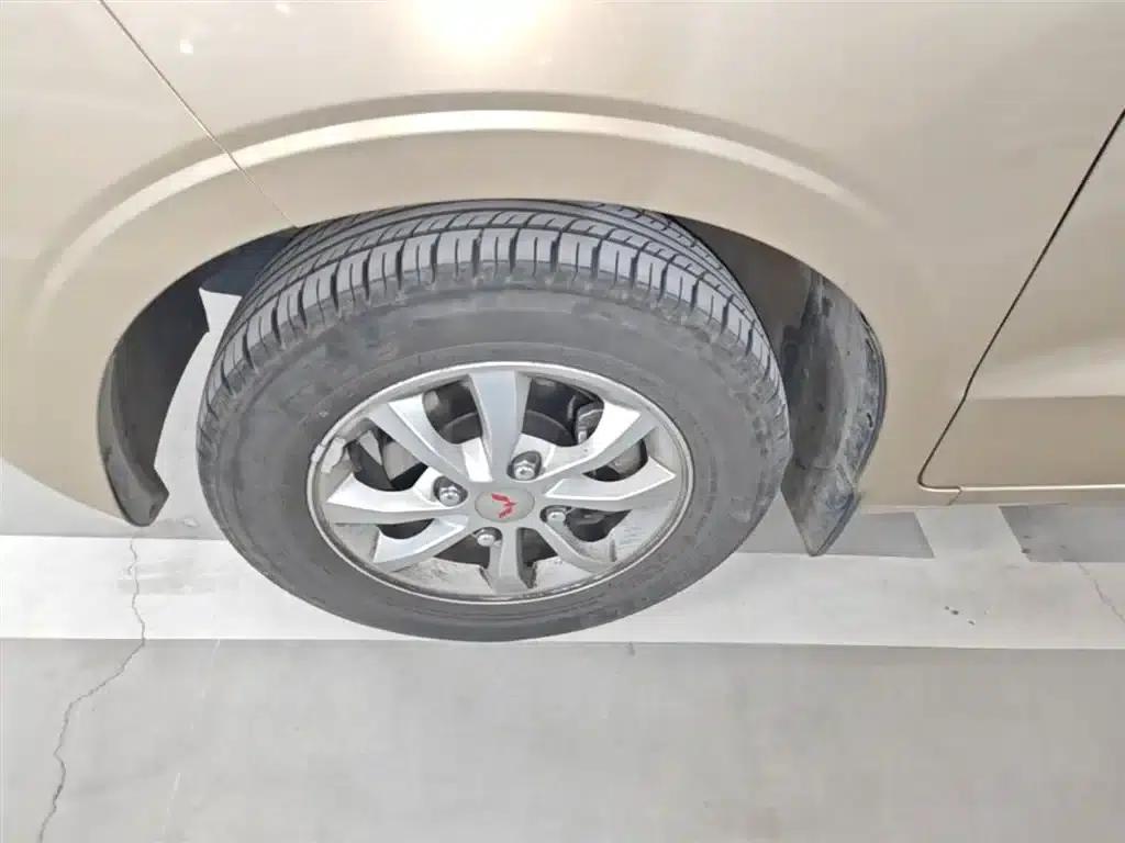 Wuling Hongguang V 2022 1.5L Enjoy Edition Electric Power Assist LAR — миниатюра 23