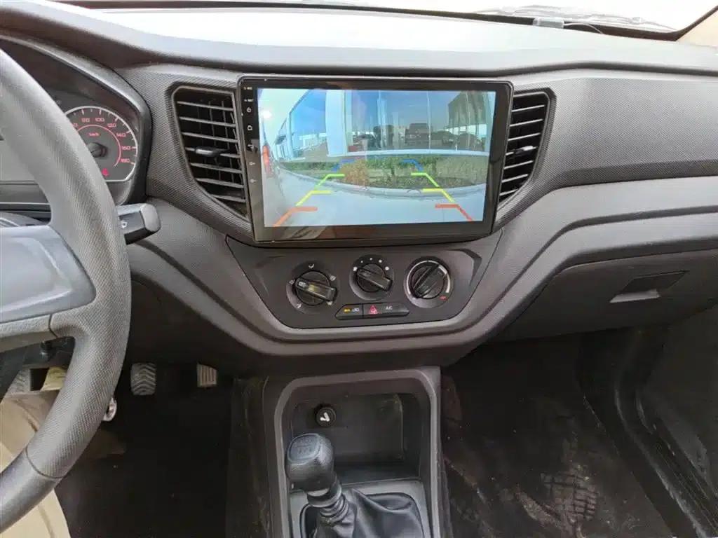 Wuling Hongguang V 2022 1.5L Jinqu Edition with Sealed Windows and Hydraulic Power Steering (LAR) — миниатюра 13