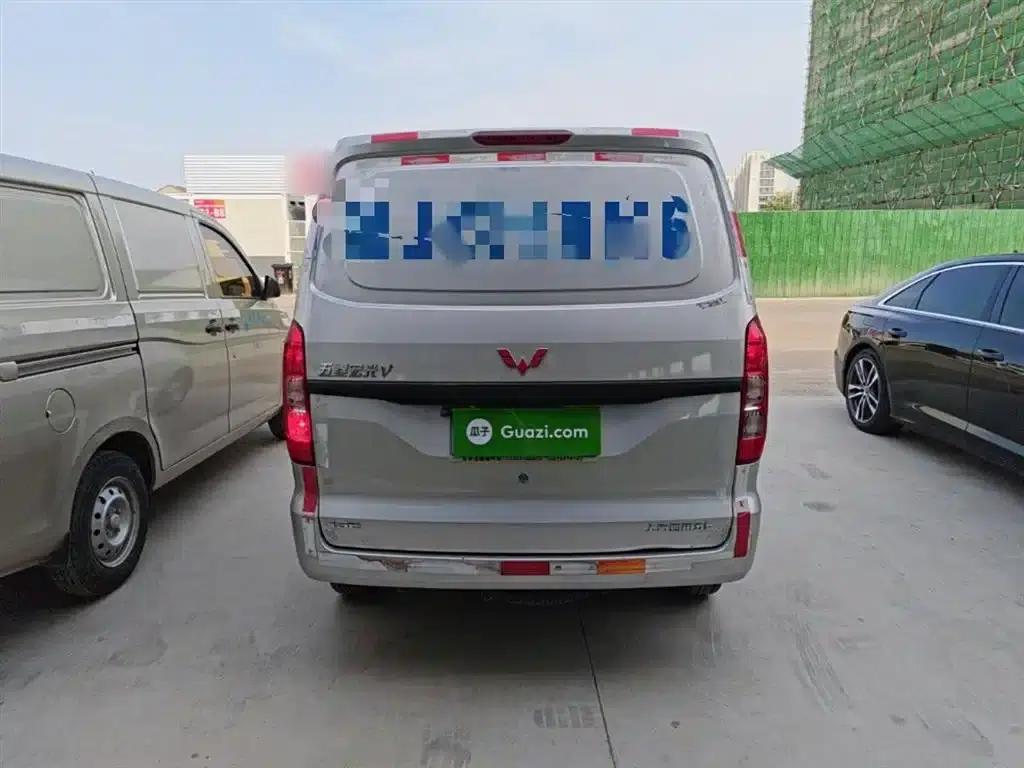 Wuling Hongguang V 2022 1.5L Jinqu Edition with Sealed Windows and Hydraulic Power Steering (LAR) — миниатюра 6