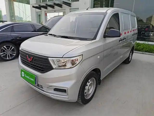 Wuling Hongguang V 2022 1.5L Jinqu Edition with Sealed Windows and Hydraulic Power Steering (LAR)