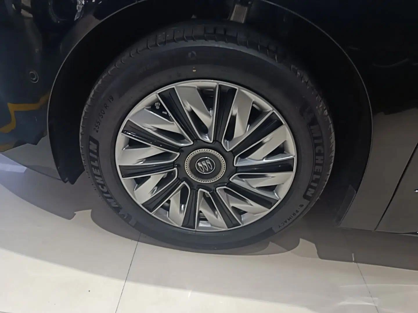 Buick Envision Family 2026 Luxury Edition — миниатюра 9