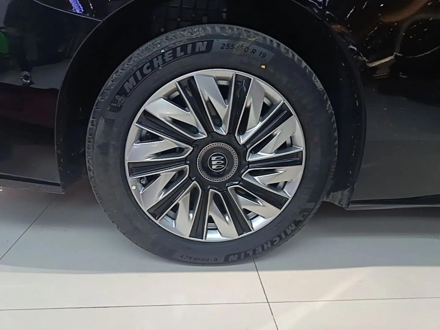 Buick Envision Family 2026 Luxury Edition — миниатюра 10
