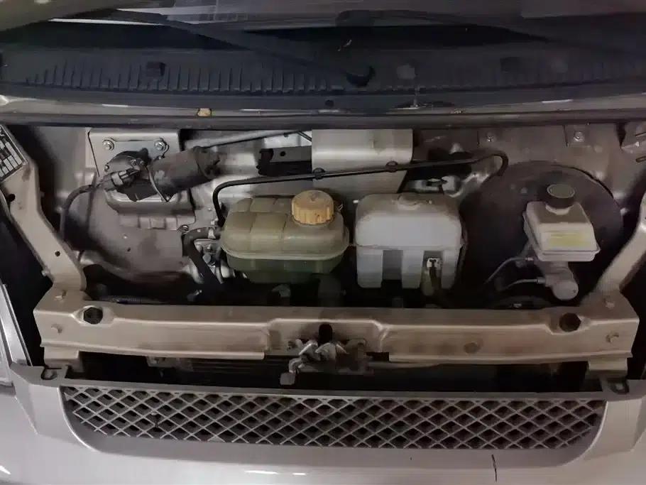 Wuling Rongguang 2019 1.5L Extended Basic Model — миниатюра 10