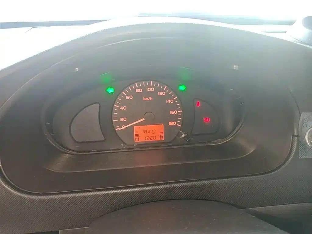 Wuling Rongguang 2021 1.5L Extended Basic 2-Seater Van with Windows (L3C) — миниатюра 12