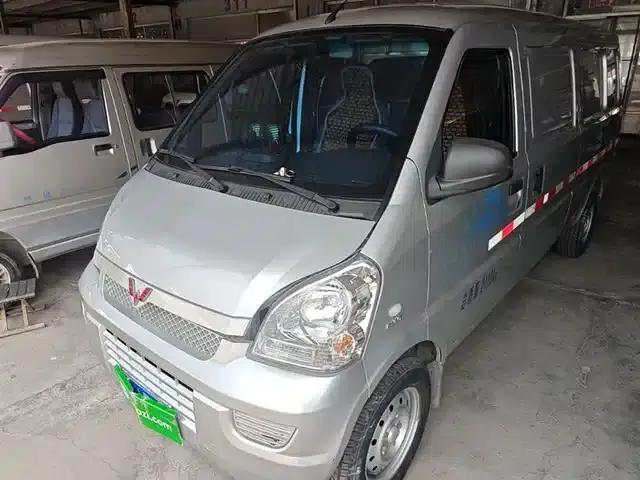 Wuling Rongguang 2021 1.5L Extended Basic 2-Seater Van with Windows (L3C)