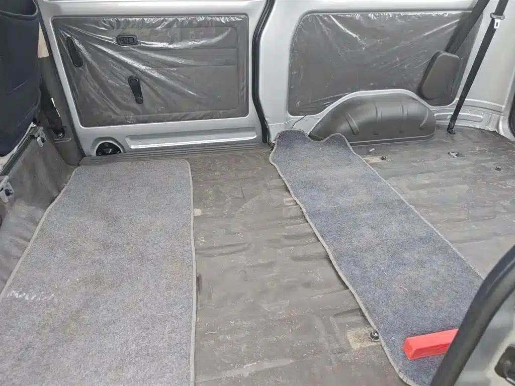 Wuling Rongguang 2017 1.5L Extended Basic Model — миниатюра 14