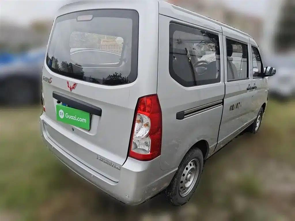 Wuling Rongguang 2017 1.5L Extended Basic Model — миниатюра 5