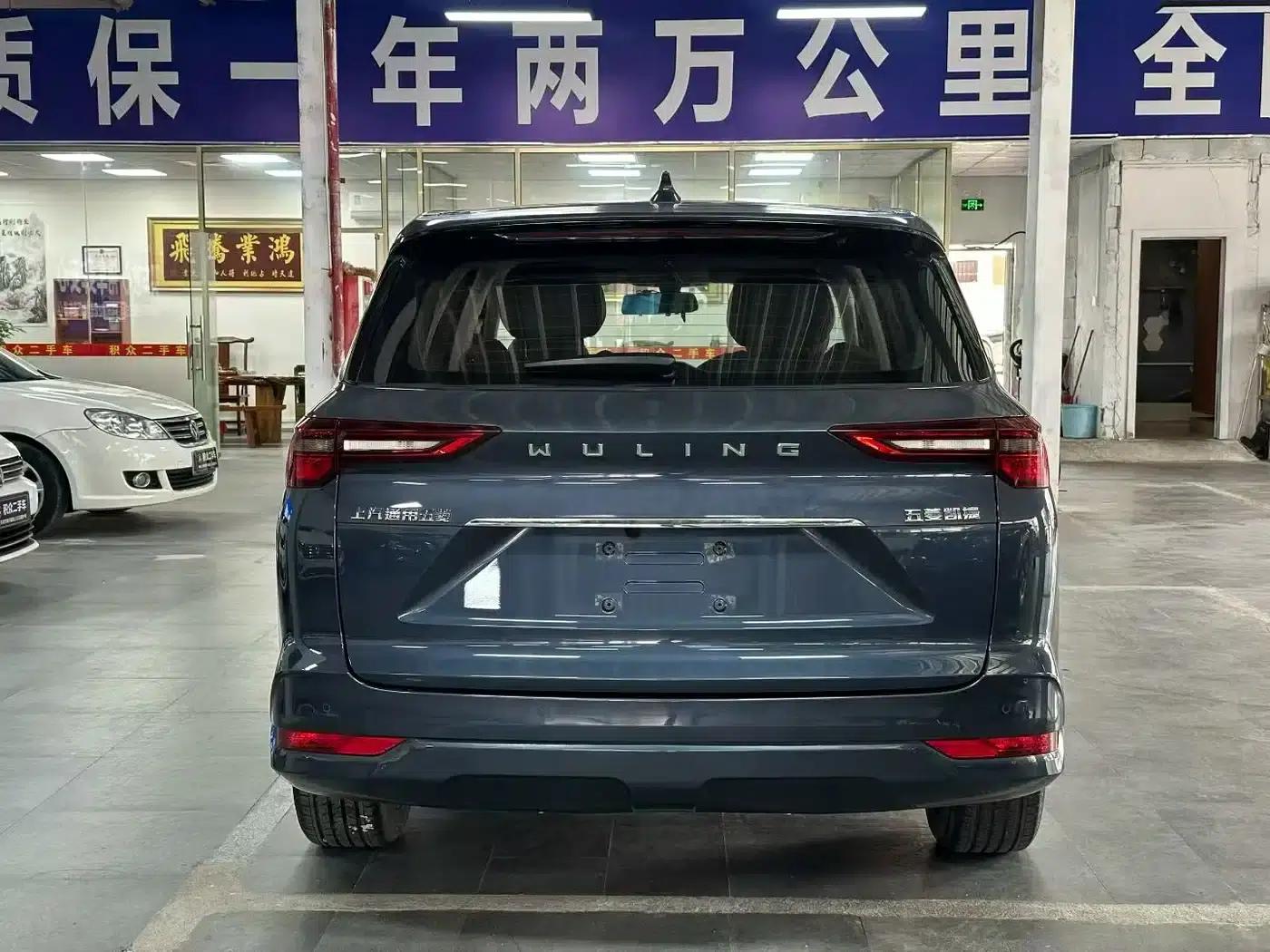 Wuling Capgemini 2022 1.5T CVT Premium Edition — миниатюра 8