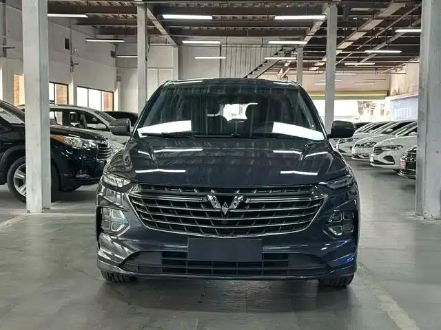 Wuling Capgemini 2022 1.5T CVT Premium Edition