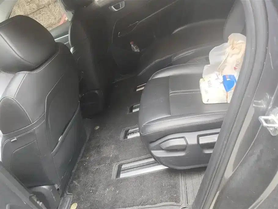 Wuling Capgemini 2020 1.5T CVT Flagship Edition — миниатюра 11