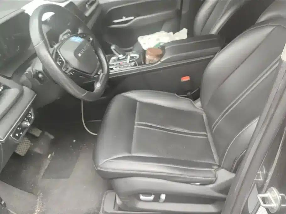 Wuling Capgemini 2020 1.5T CVT Flagship Edition — миниатюра 9