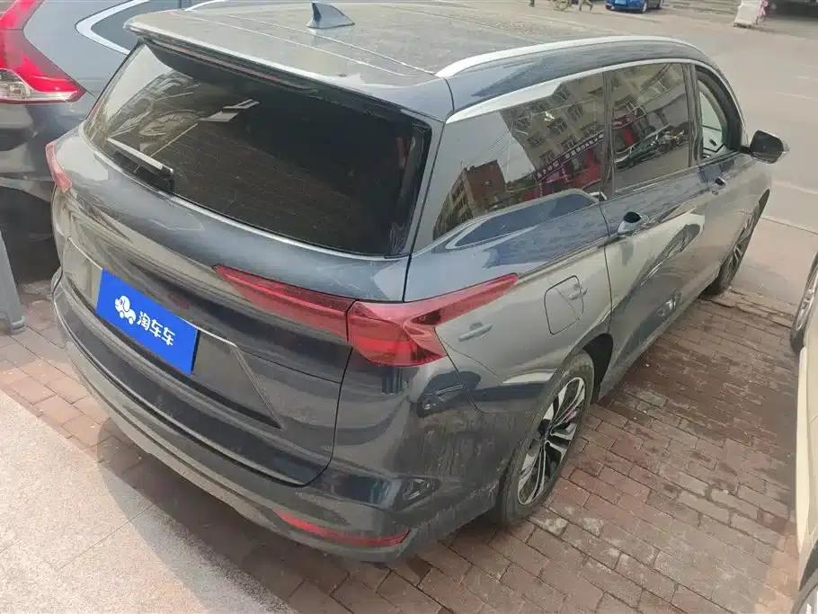 Wuling Capgemini 2020 1.5T CVT Flagship Edition — миниатюра 3