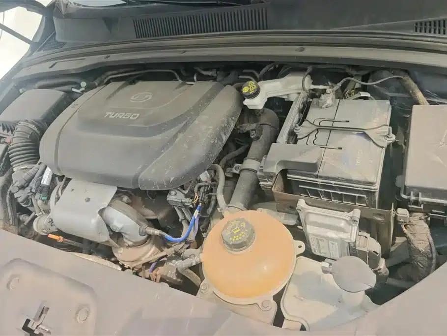 Wuling Capgemini 2020 1.5T CVT Flagship Edition — миниатюра 10