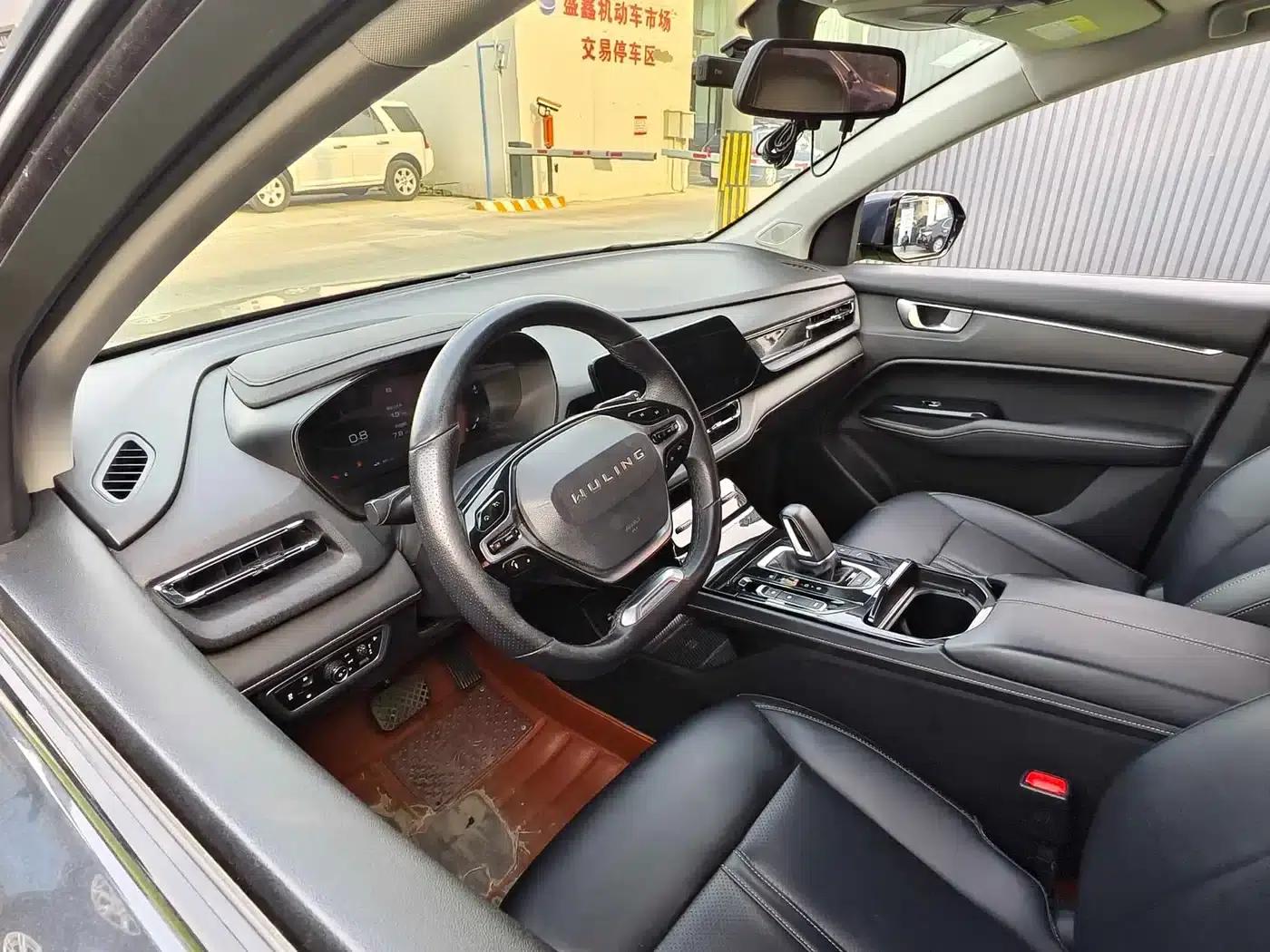 Wuling Capgemini 2020 1.5T CVT Flagship Edition — миниатюра 9