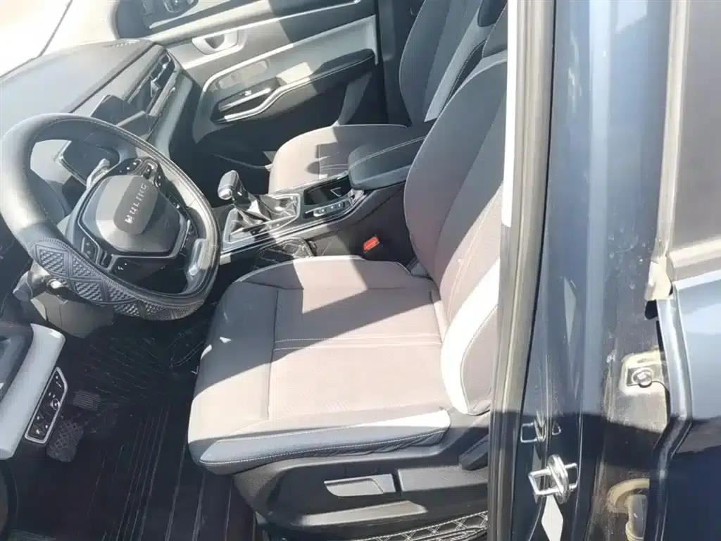 Wuling Capgemini 2020 1.5T CVT Elite — миниатюра 15