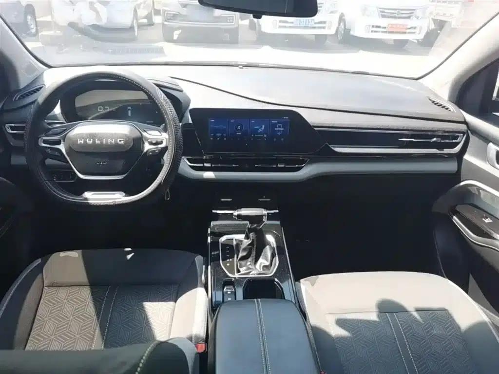 Wuling Capgemini 2020 1.5T CVT Elite — миниатюра 10