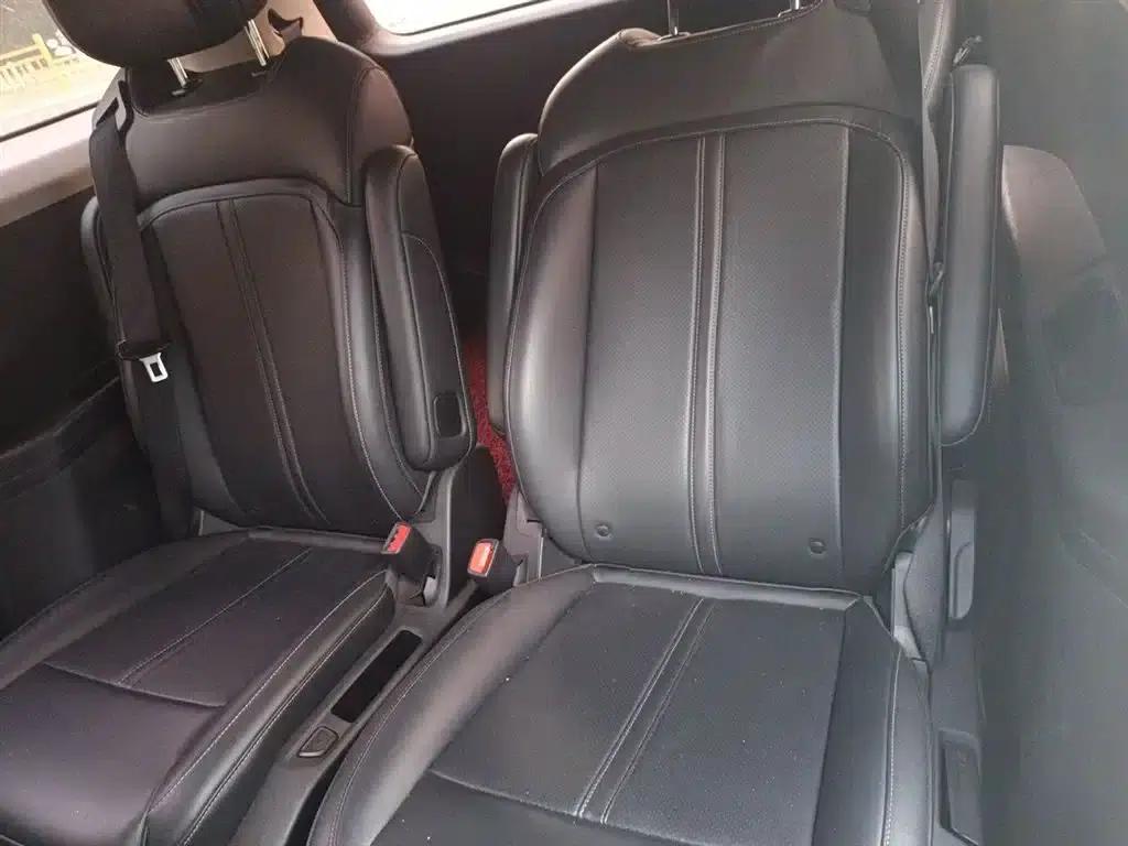Wuling Capgemini 2020 1.5T CVT Flagship Edition — миниатюра 15