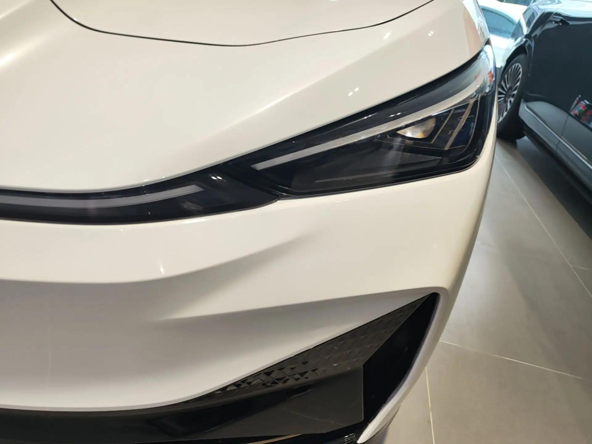 Volkswagen ID.UNYX 2024 Ultra Long-Range Version — миниатюра 9