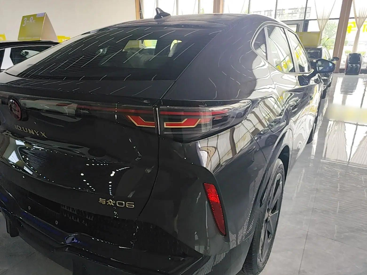 Volkswagen ID.UNYX 2025 Pure Model — миниатюра 7