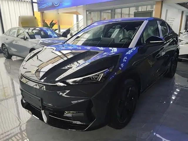 Volkswagen ID.UNYX 2025 Pure Model