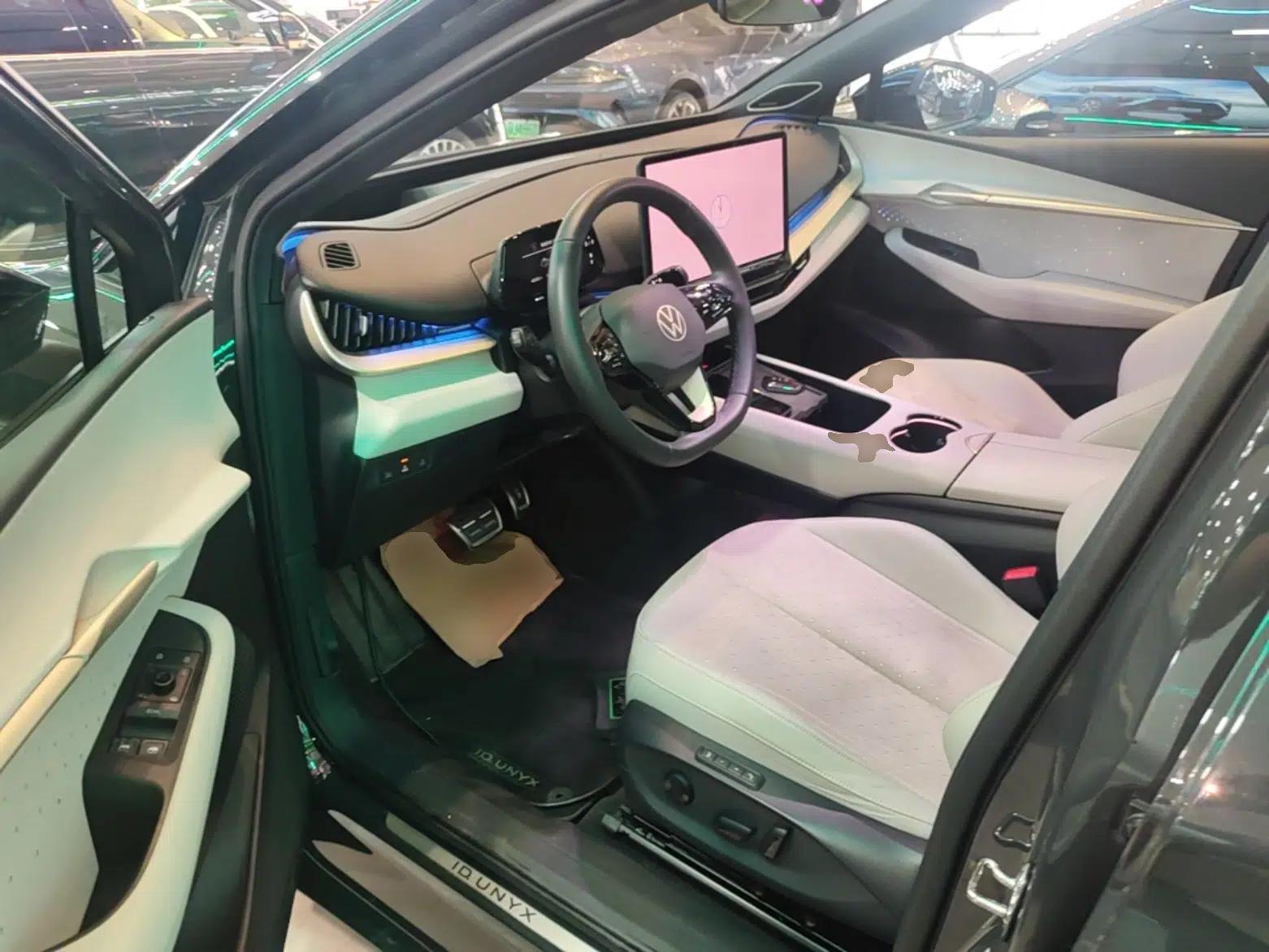 Volkswagen ID.UNYX 2024 Max High-Performance Edition — миниатюра 19