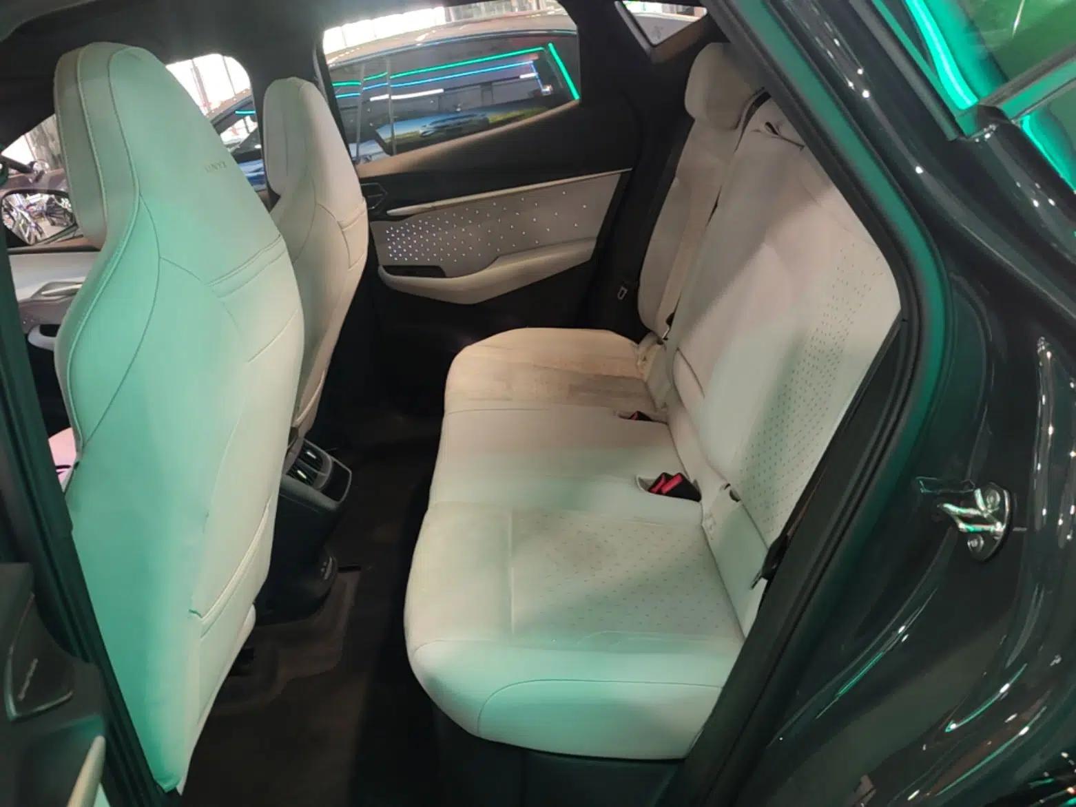 Volkswagen ID.UNYX 2024 Max High-Performance Edition — миниатюра 20