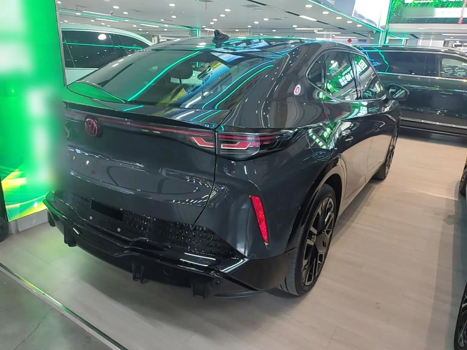 Volkswagen ID.UNYX 2024 Max High-Performance Edition — миниатюра 6