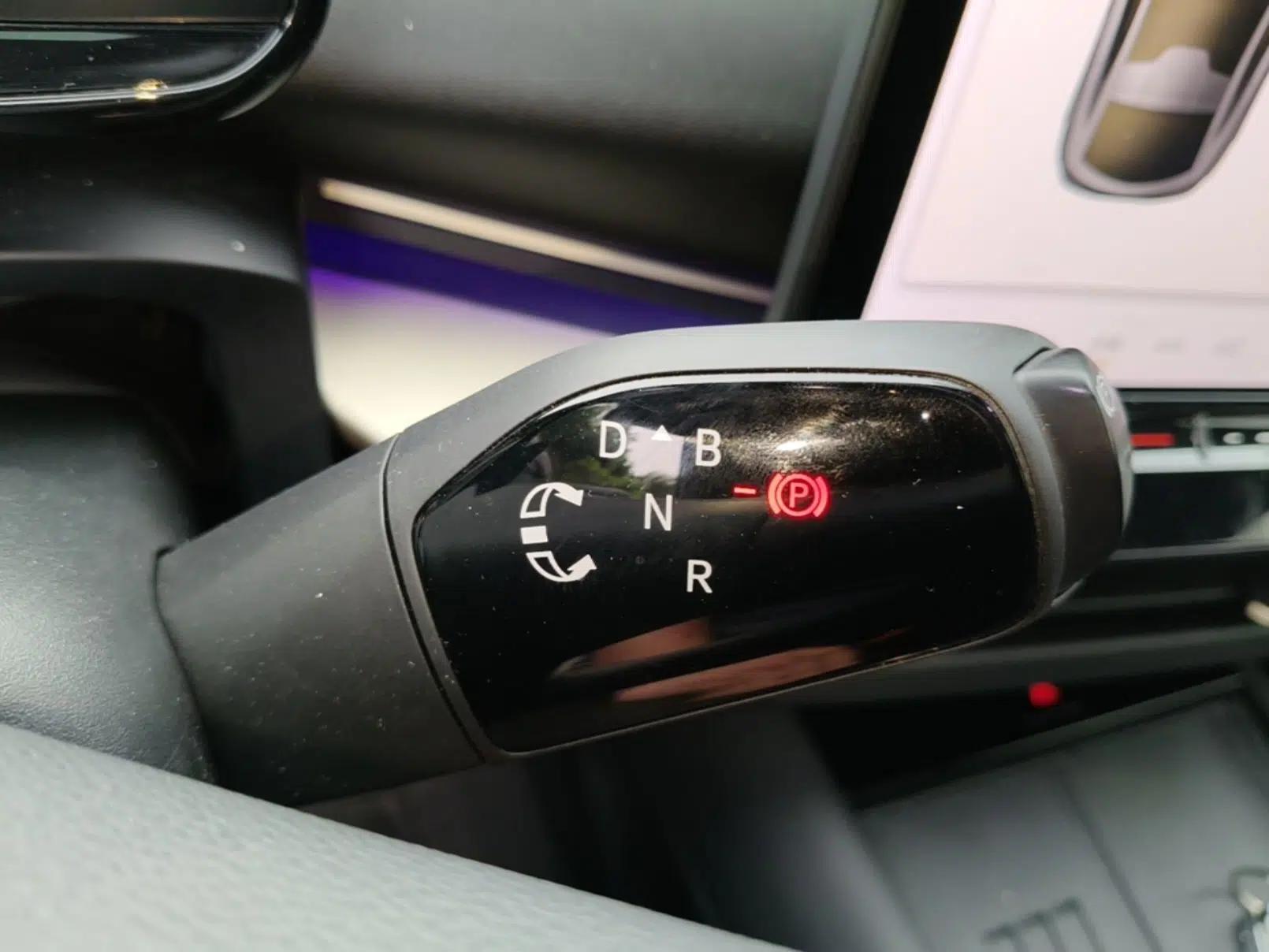 Volkswagen ID.UNYX 2024 Ultra Long-Range Version — миниатюра 17