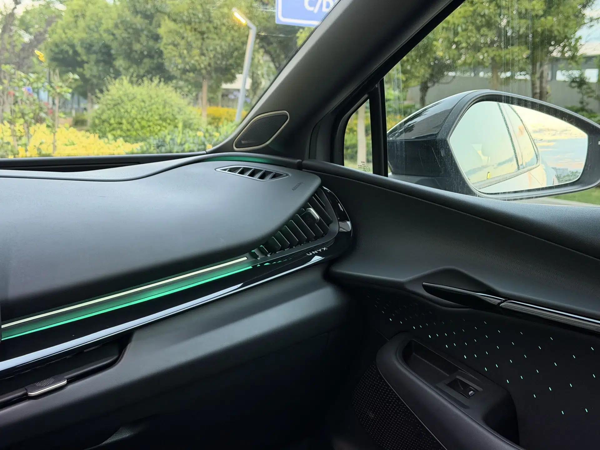 Volkswagen ID.UNYX 2024 Revised Ultra Long-Range Version — миниатюра 22