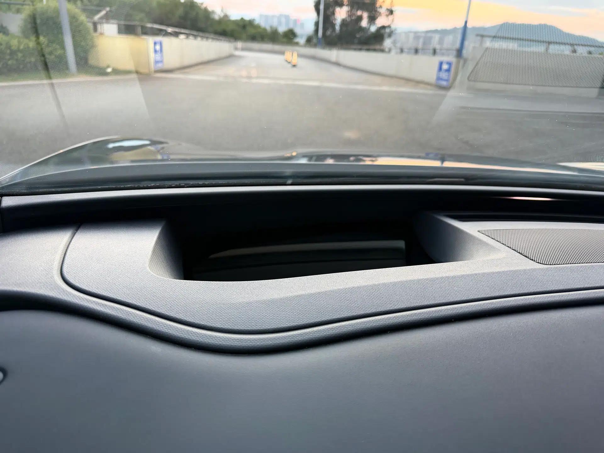 Volkswagen ID.UNYX 2024 Revised Ultra Long-Range Version — миниатюра 28