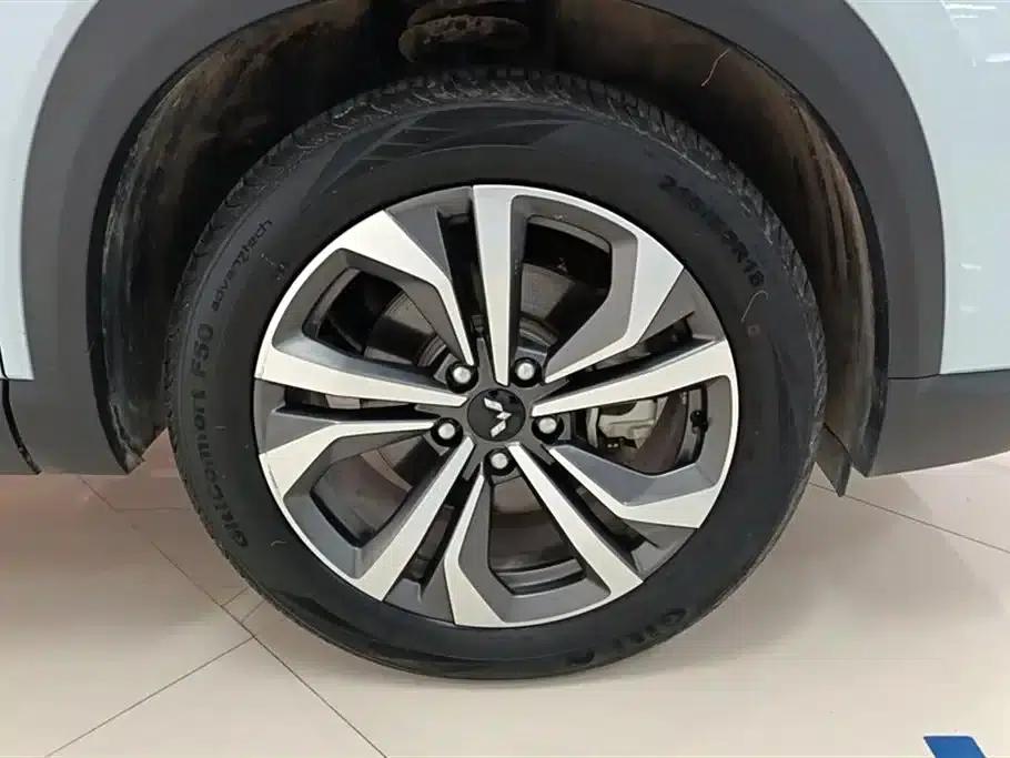 Wuling Xingchen 2022 2.0L DHT Electric Speed Model — миниатюра 6