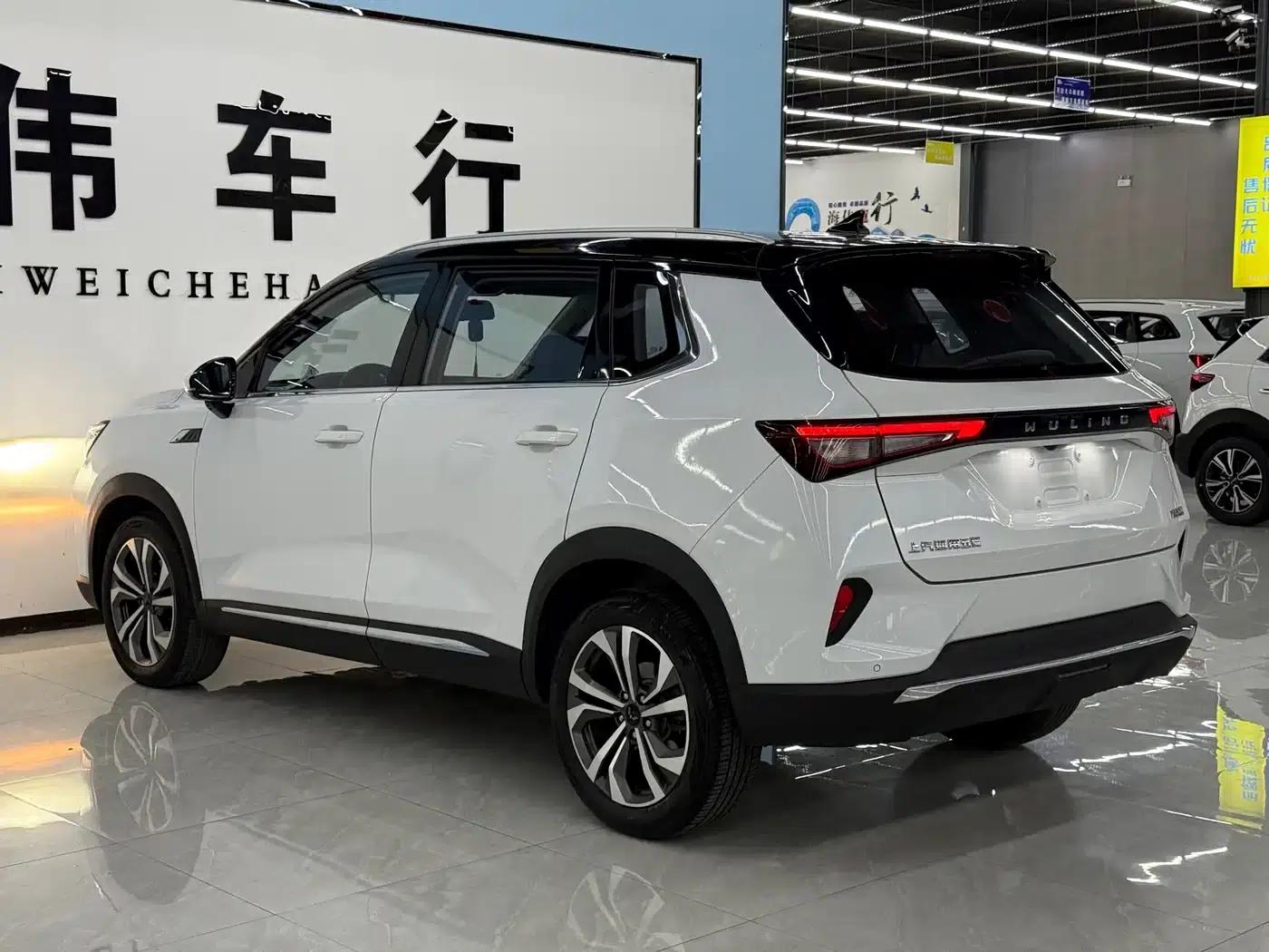 Wuling Xingchen 2021 1.5T CVT Star Edition — миниатюра 8