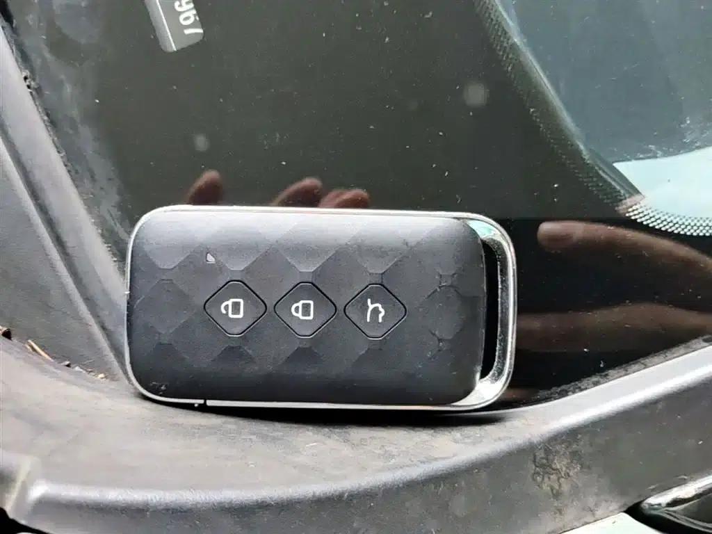 Wuling Xingchen 2021 1.5T CVT Star Edition — миниатюра 9
